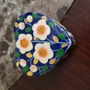 Vintage India Hand Painted Heart Shaped Black Lacquer Trinket Box Ring Dish